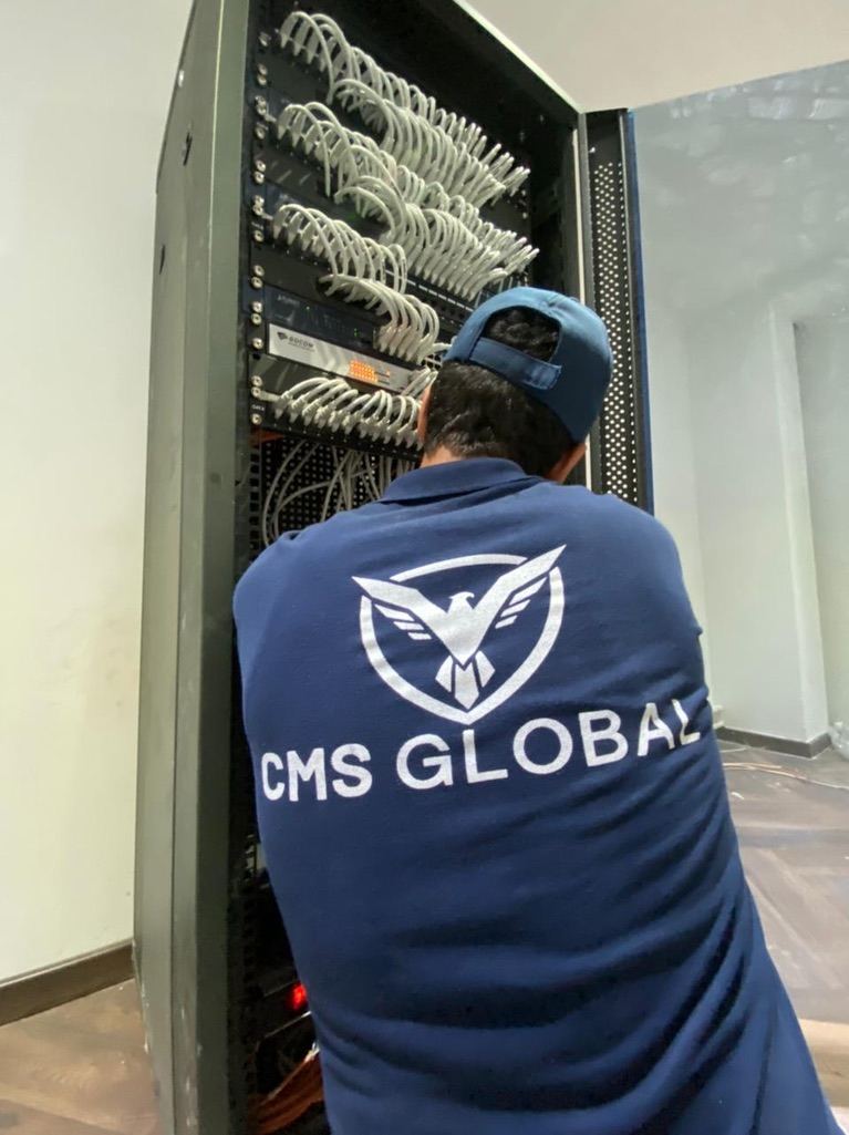 Baie de brassage et réseau informatique CMS GLOBAL Tanger